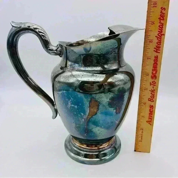 Vintage Wm A Rogers Sliverplate Water Pitcher with Ice Guard - Picture 13 of 15